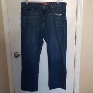 NEW Lucky Brand 181 Men/'s Relaxed Fit Straight Leg Jeans NWOT 32X32
